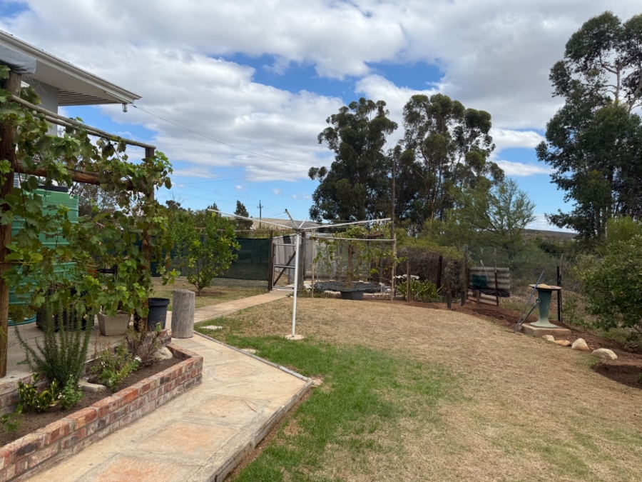5 Bedroom Property for Sale in Ladismith Western Cape